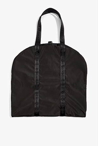 Zurich 24" Garment Bag Roller In Black