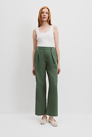 Organically Grown Linen Tuck Front Pant