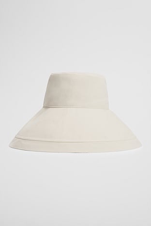 Wide Brim Bucket Hat