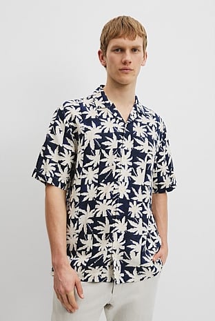 Organically Grown Linen Short Sleeve Palm Tile Print Shirt