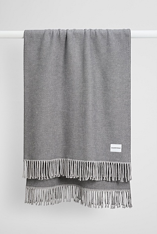 Selina Throw