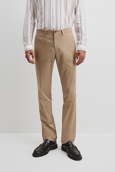 Regular Fit Travel Trouser