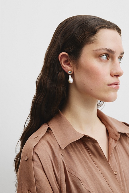 Crystal Pearl Drop Earring