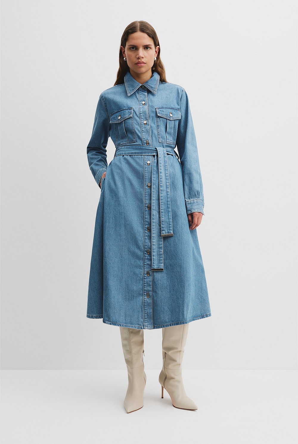 レディースウェア MARK&LONA Chase Weatherproof Dress Knee-length dress with shine effect | marc-cain.com/en