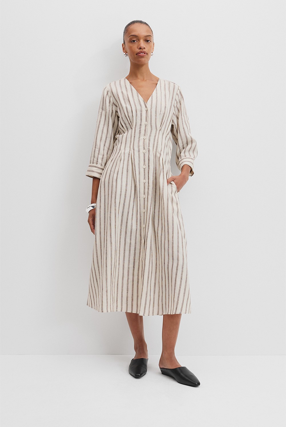 green emerald velvet dress FREE FALL SHIRT DRESS | POWDER THIRD FORM | Latest Women's Fashion | Shop  Australian — THIRD FORM main image 0