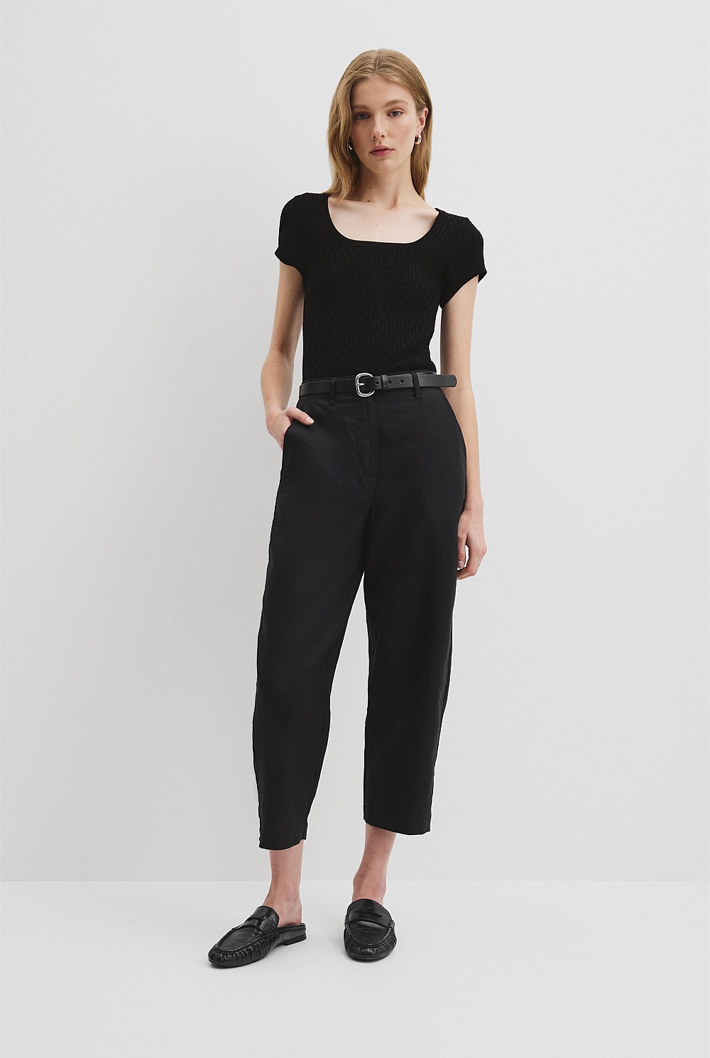 Black Organically Grown Linen Tapered Pant - Holiday | Country Road