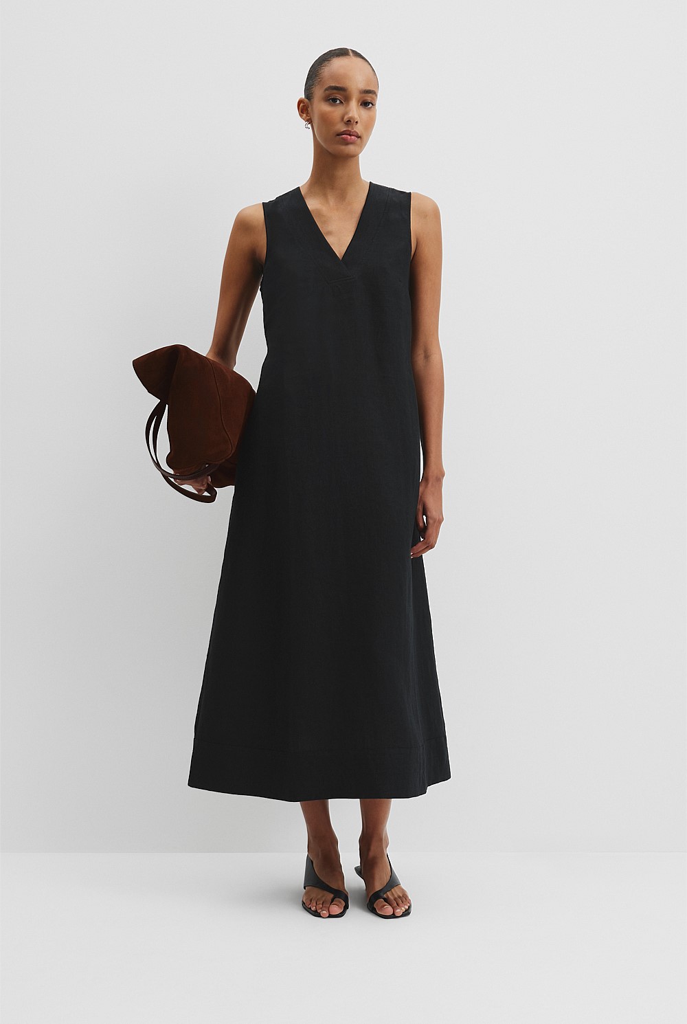 strapless linen dress midi AERO Linen-Blend Strapless Midi Dress – Bluenotes