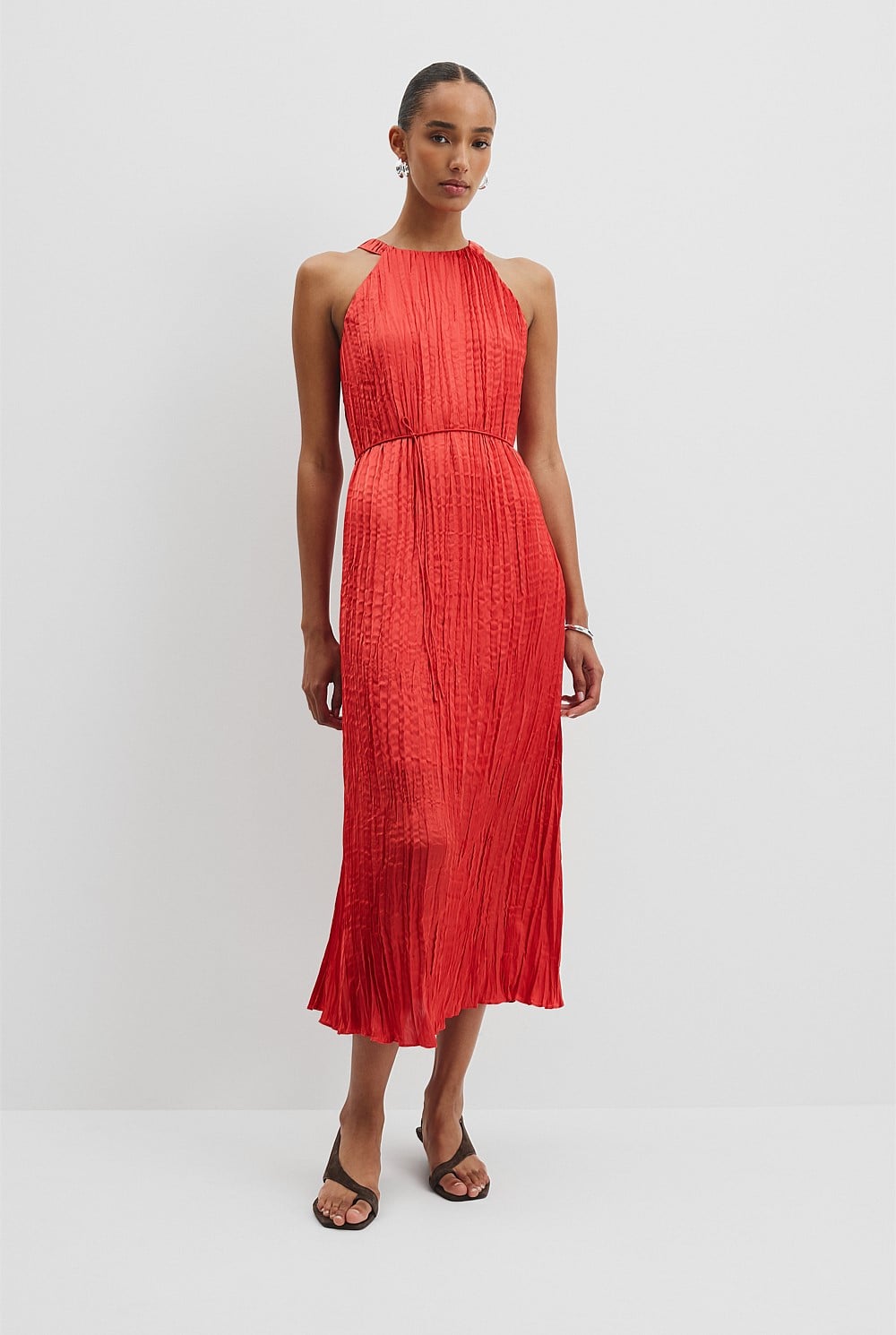 strapless open back dress CRINKLE PLEAT DRESS – MIO main image 1