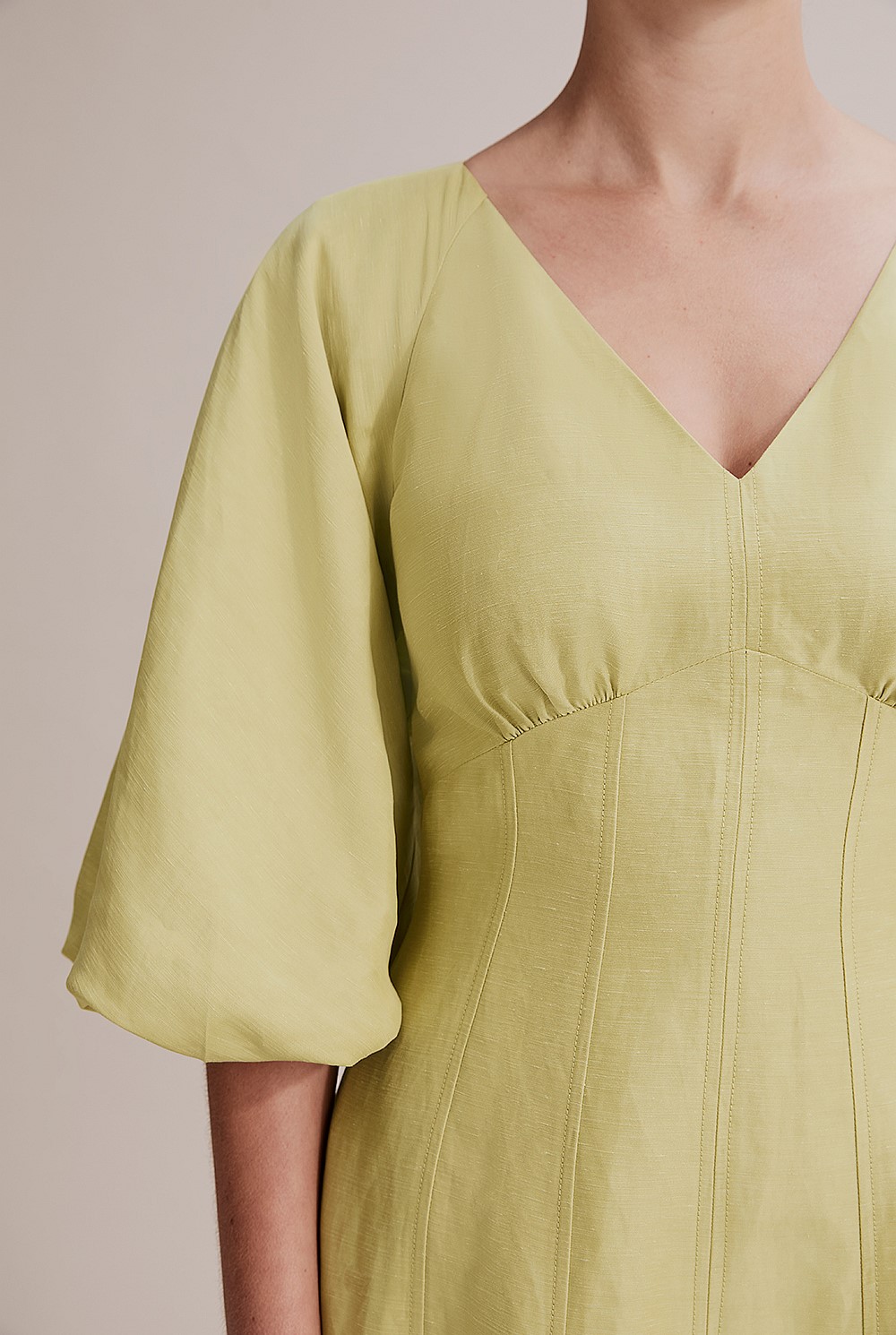green emerald velvet dress Rated Pea-G Midi Dress