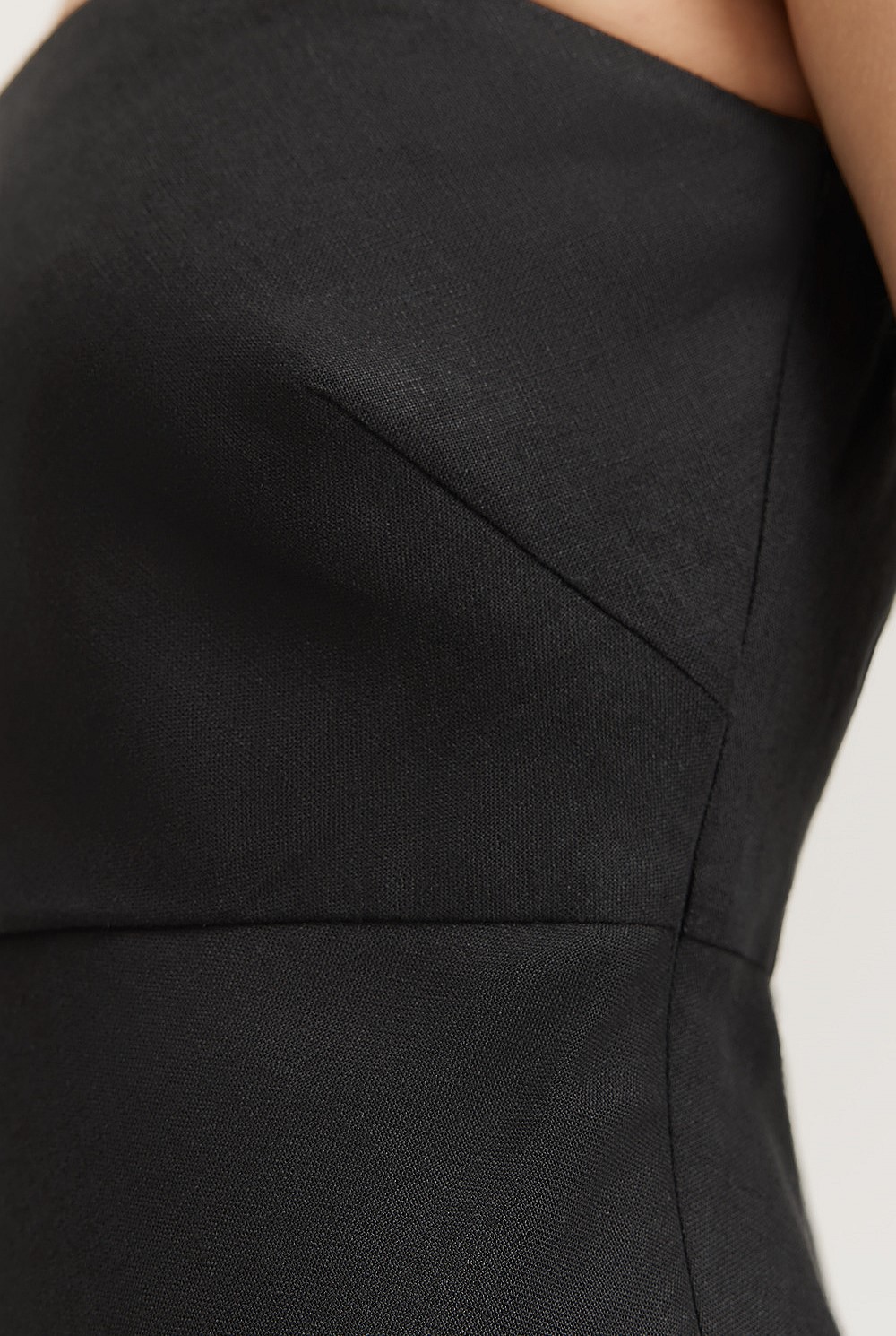 aritzia black strapless dress Aritzia Wilfred Charmaine Satin Dress – The Closet New York main image 0