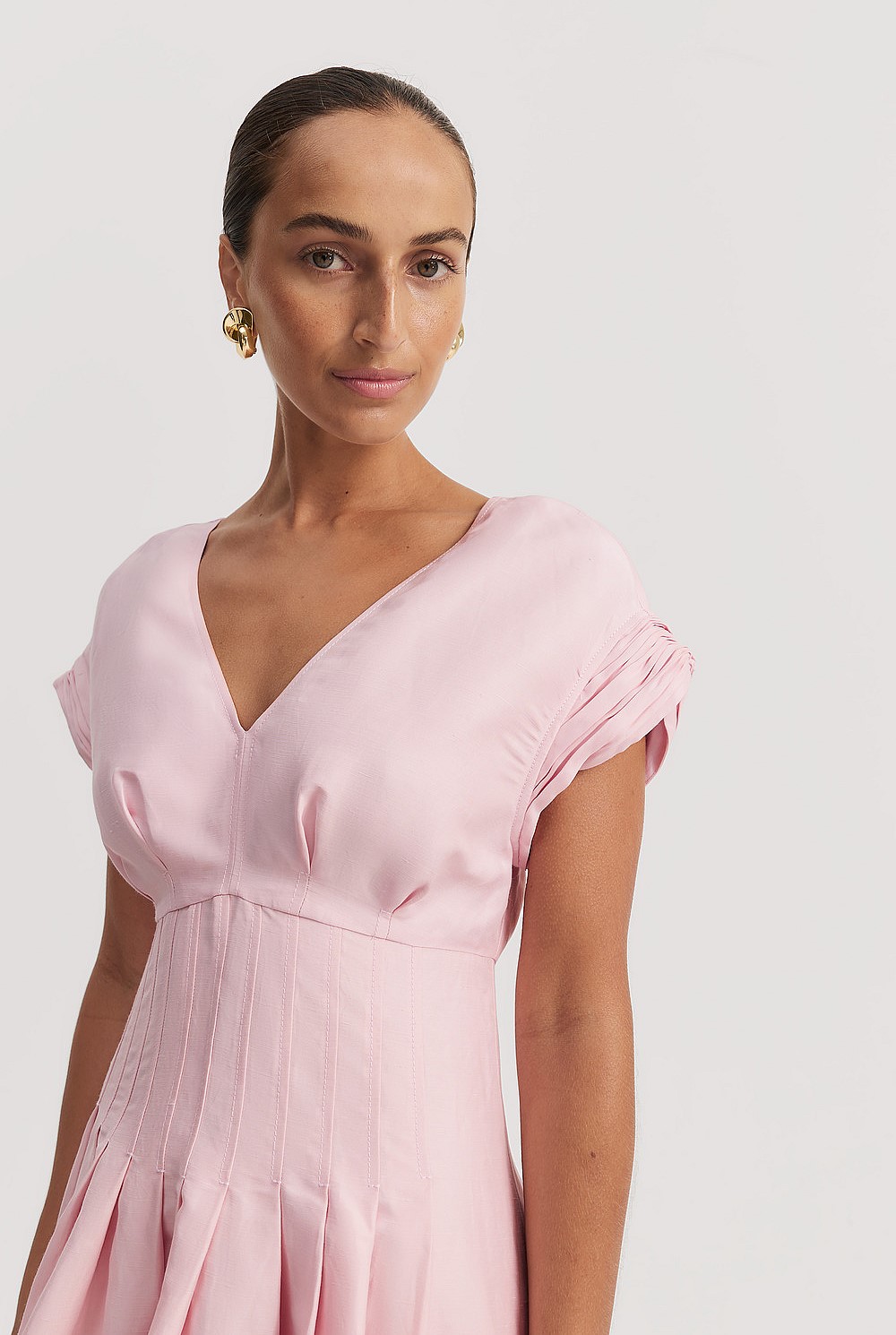 amar midi dress the wolf gang Amar Midi Dress - Candy