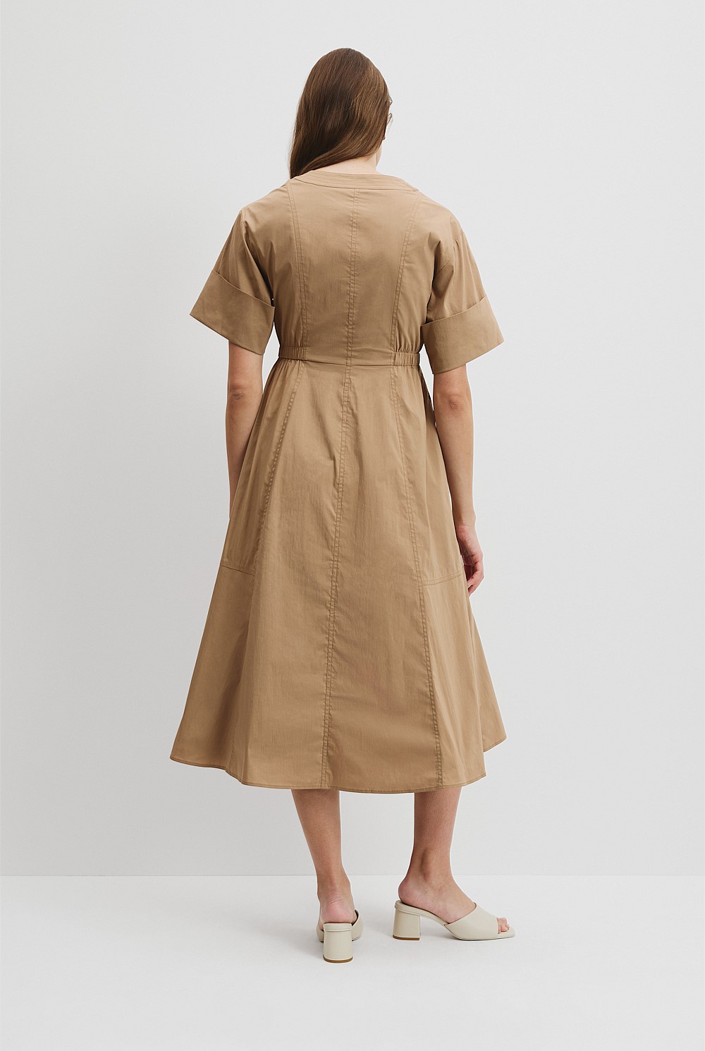 floral midi dress plus size Flattering Plus Size Floral Midi Wrap Dress