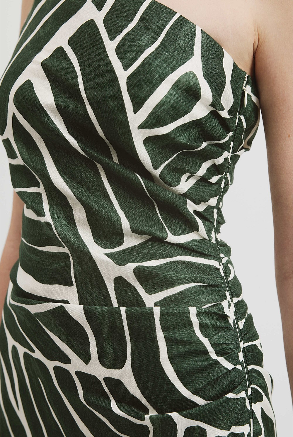 guess mint green dress Brielle Green Animal Shirt Midi Dress – Girl In Mind main image 1