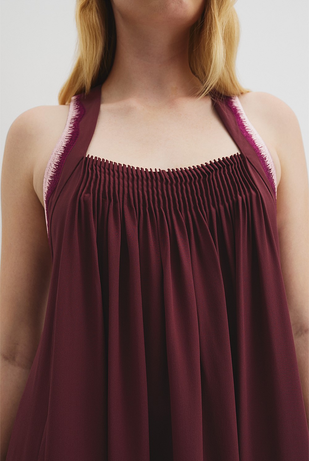 burgundy country dress Nobu | Burgundy Bandeau Maxi Dress With Halter-Collar main image 1