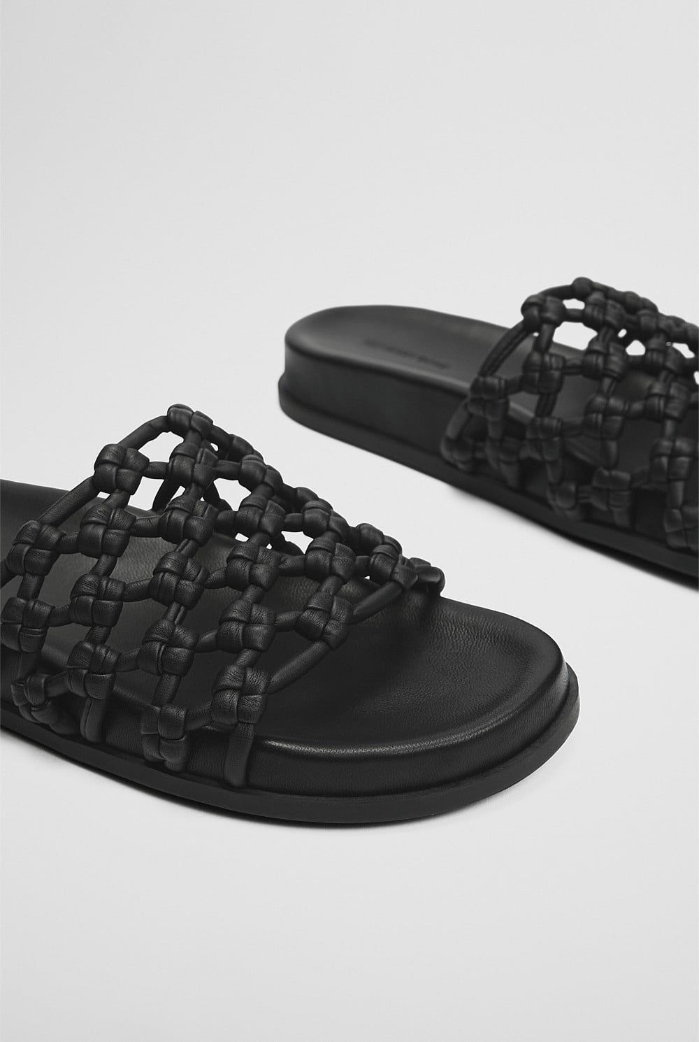 ナディア3 Black Nadia Slide - Flats | Country Road