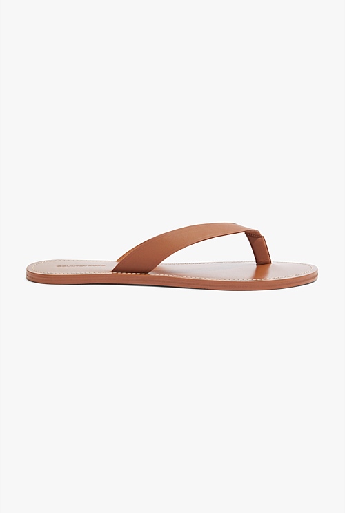 Tan Leather Thong Thongs Slides Country Road