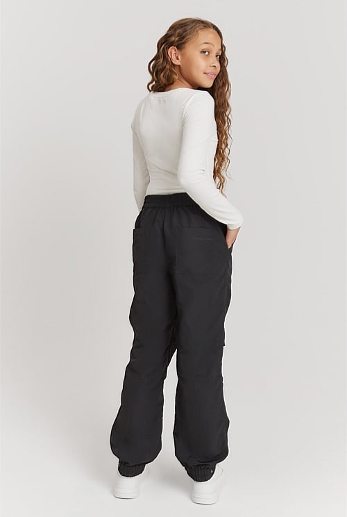 Country road store track pants