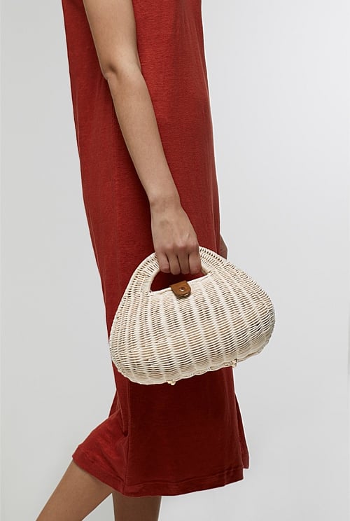 Country road outlet straw bag