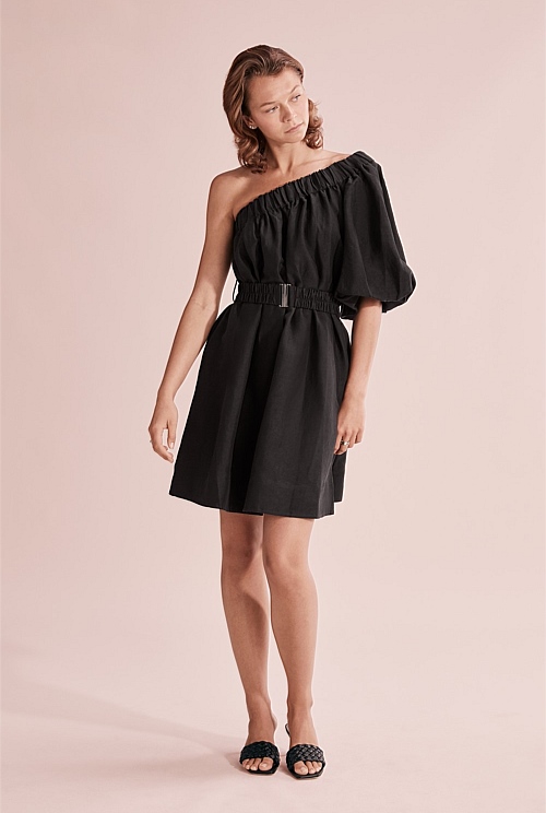 ONE SHOULDER BUBBLE DRESS- BLACK